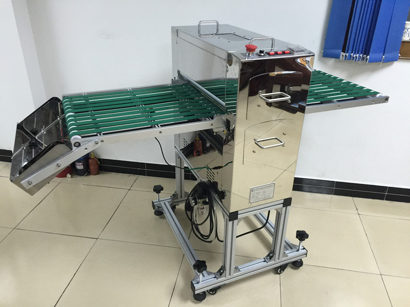 小尺寸光學(xué)膜片用板面清潔機，靜電除塵機，表面除塵機